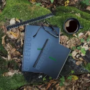 Rhodiactive Greenbook Doppelspiralbuch A5+, 16x21cm, 80 Blatt liniert mit Kopfleiste - aus Recycling-PP